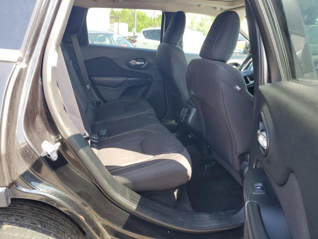 1C4PJMCS4GW103591 Jeep Cherokee Latitude