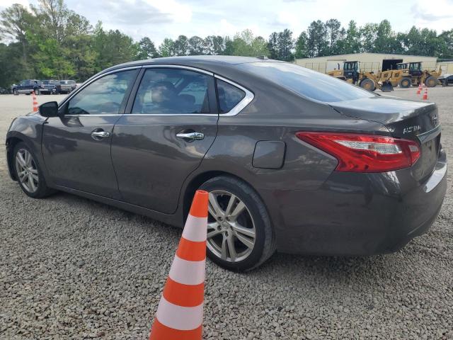 1N4BL3AP8HC112249 Nissan Altima 3.5sl