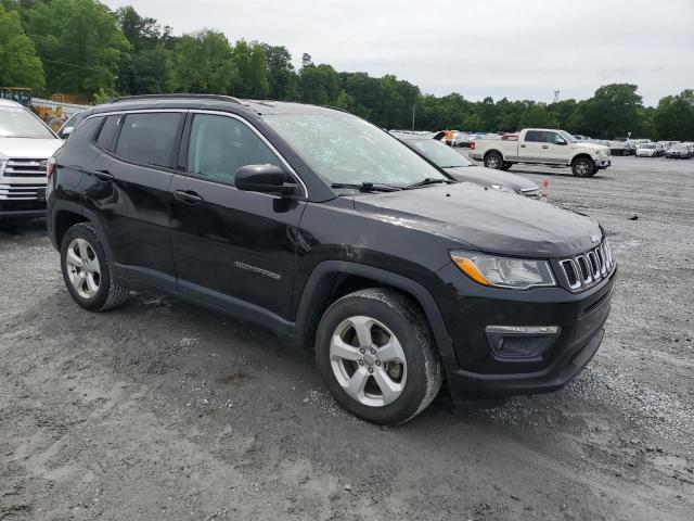 3C4NJDBB8JT115815 Jeep Compass Latitude