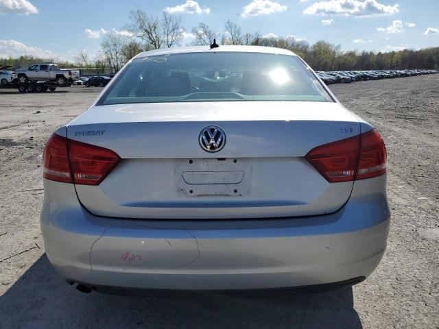 1VWAT7A38FC120825 Volkswagen PASSAT S