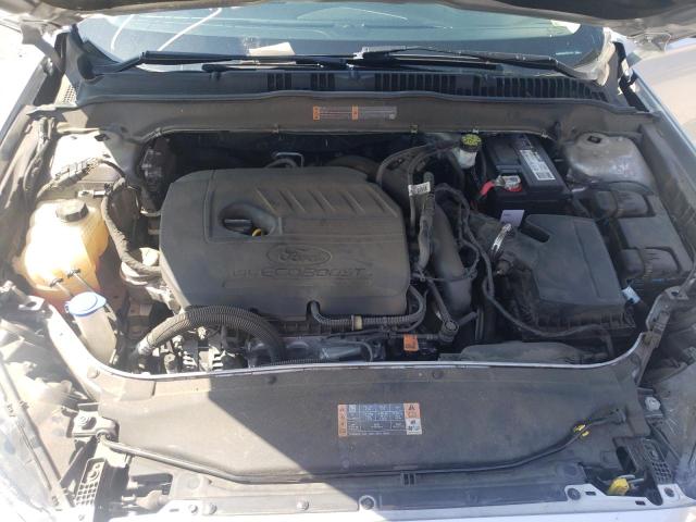3FA6P0HD9JR231385 Ford FUSION SE