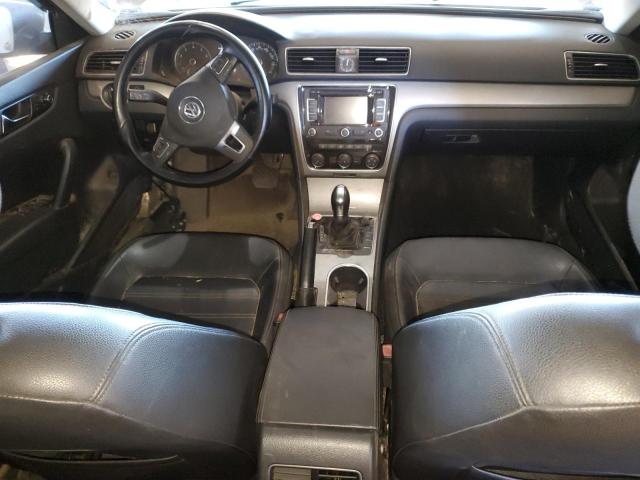 1VWBT7A34FC003392 Volkswagen PASSAT SE