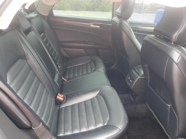 3FA6P0HD0HR227574 Ford FUSION SE