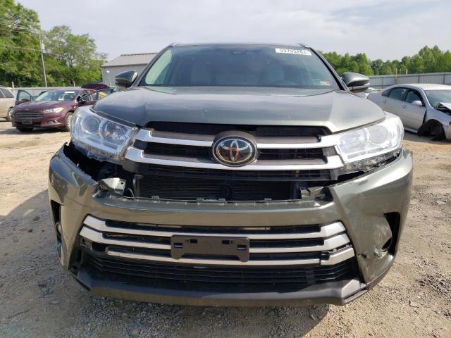 5TDJZRFH3JS862638 Toyota Highlander Se