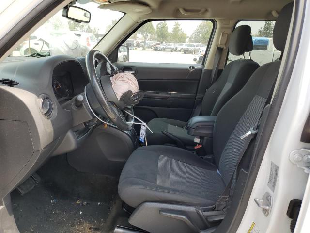 1C4NJPFA4GD794676 Jeep Patriot Latitude