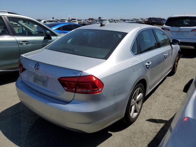 1VWAT7A32EC022999 Volkswagen PASSAT S
