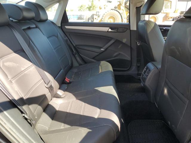 1VWWA7A32LC009761 Volkswagen PASSAT SE