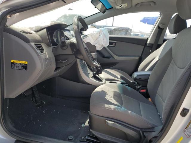 5NPDH4AE1GH757983 Hyundai ELANTRA SE