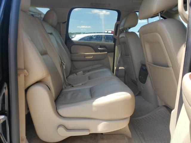 1GNSCJE03ER123297 Chevrolet Suburban C1500 Lt
