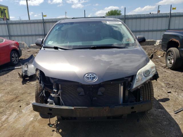 5TDYK3DC3ES408595 Toyota SIENNA XLE