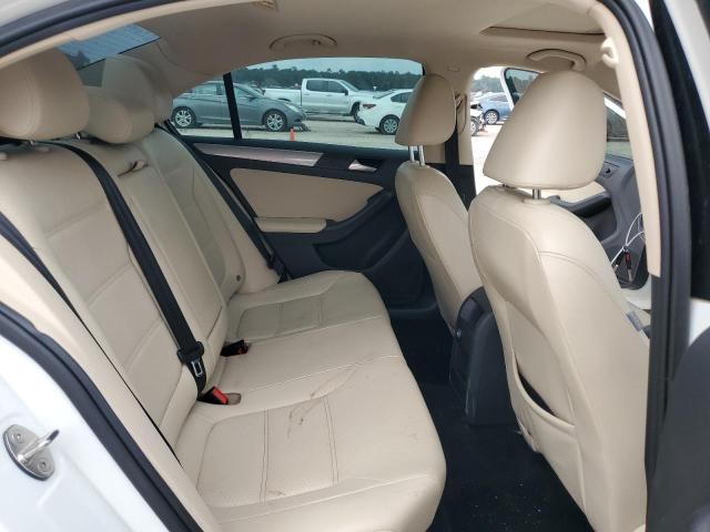 3VWDB7AJ2HM358749 Volkswagen JETTA SE
