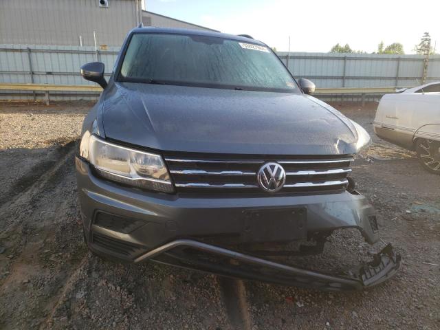3VV2B7AX4JM185029 Volkswagen TIGUAN SE