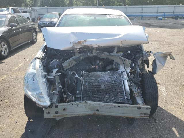 3N1CN7AP1FL832724 Nissan VERSA S