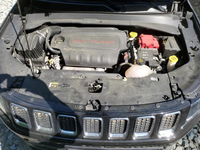 3C4NJDBB3KT617018 Jeep Compass Latitude