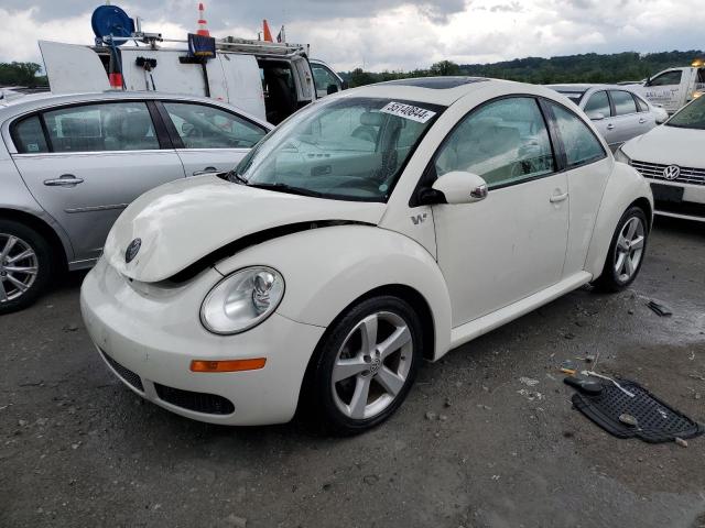 Auction sale of the 2008 Volkswagen New Beetle Triple White, vin: 3VWFW31C28M511962, lot number: 55140844
