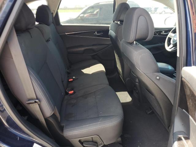 5XYPG4A59GG145621 KIA SORENTO LX