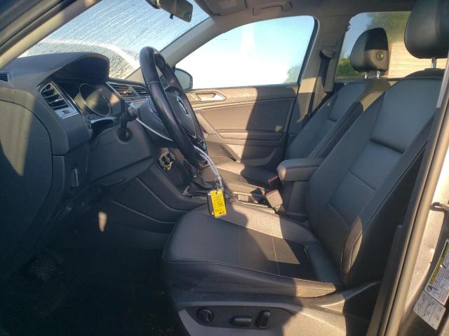 3VV2B7AX4JM185029 Volkswagen TIGUAN SE
