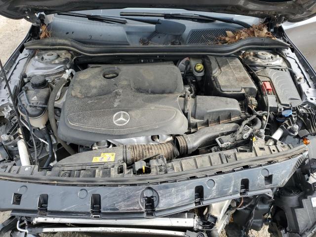 WDCTG4EB0HJ303774 Mercedes-Benz GLA 250