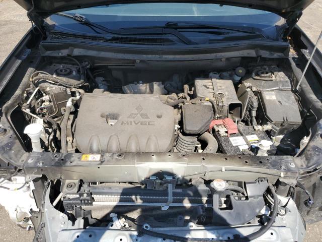 JA4AD3A34JZ017202 Mitsubishi Outlander Se
