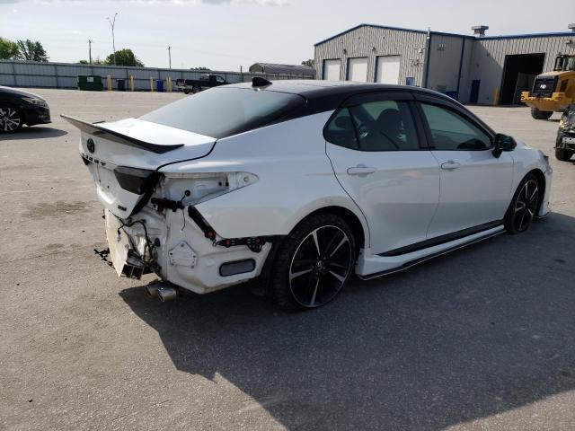4T1BZ1HK2KU028948 Toyota CAMRY XSE