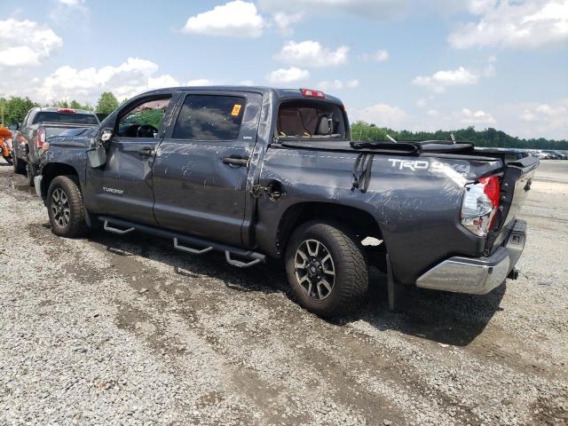 5TFDY5F18JX735857 Toyota Tundra Crewmax Sr5
