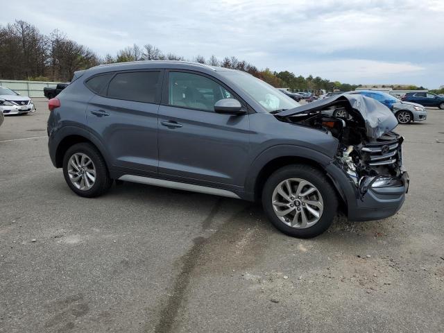 KM8J3CA43HU465595 Hyundai Tucson Limited