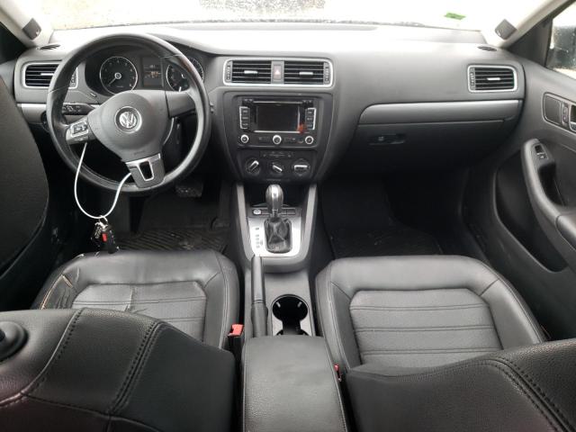 3VWL07AJ9EM411220 Volkswagen JETTA SEL