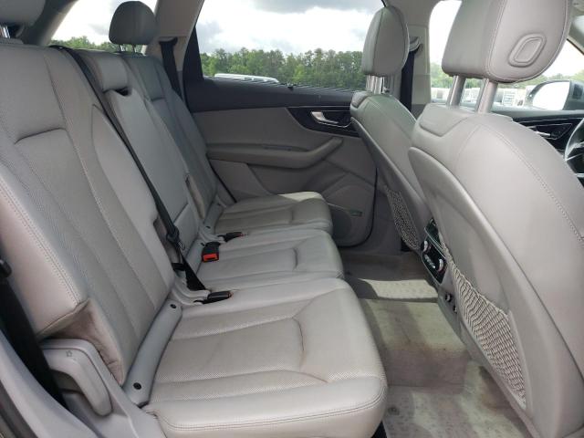 WA1LAAF73JD050805 Audi Q7 Premium Plus