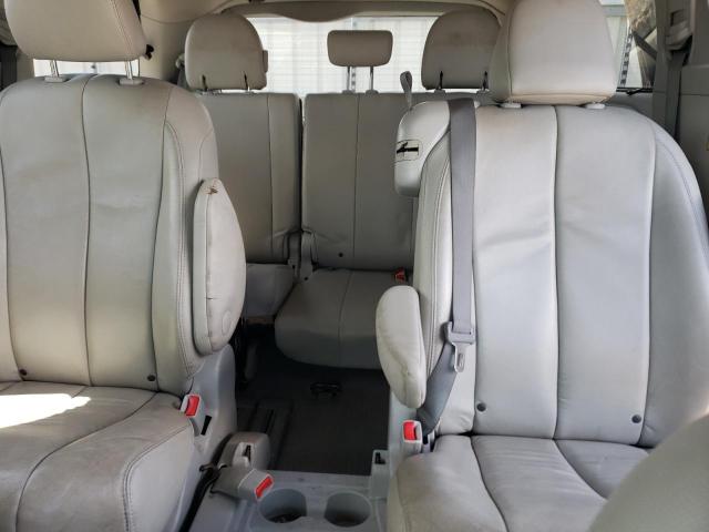 5TDYK3DC3ES408595 Toyota SIENNA XLE