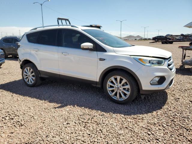 1FMCU0JD4HUC34886 Ford Escape Titanium