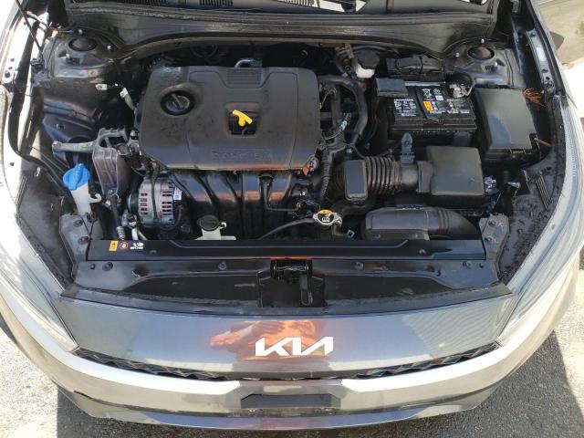 3KPF24AD3PE525617 KIA FORTE LX