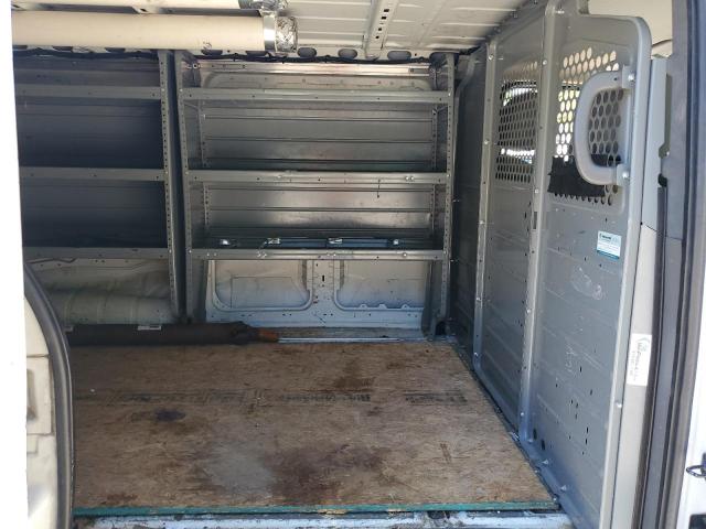 1N6BF0KX1FN802972 Nissan NV 1500