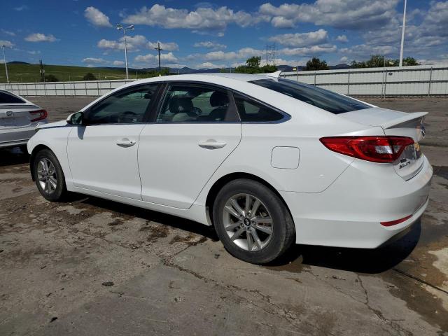 5NPE24AF2FH017825 Hyundai SONATA SE