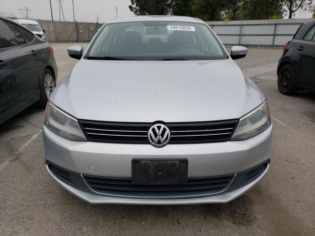 3VWD17AJ1EM241386 Volkswagen JETTA SE