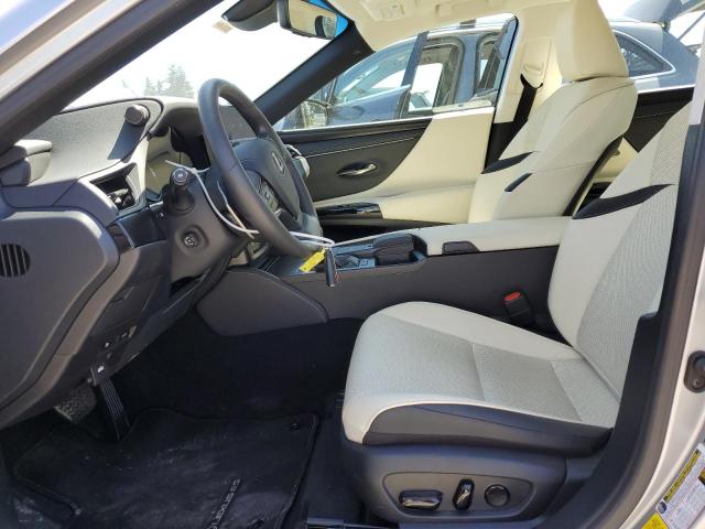 58ADA1C18NU023815 Lexus Es 300h Base