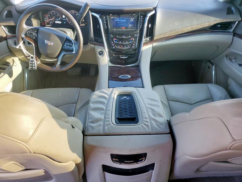 1GYS3NKJ5FR735736 Cadillac ESCALADE P