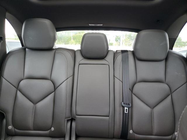 WP1AE2A27HLA75174 Porsche Cayenne Se