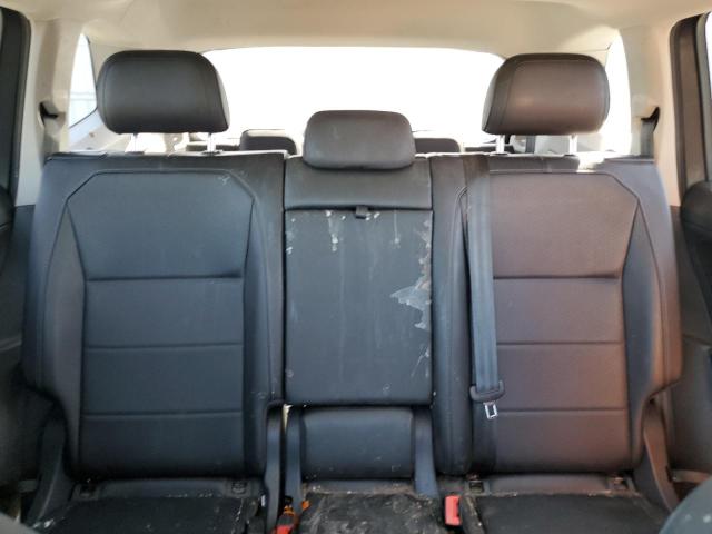 3VV2B7AX8LM103435 Volkswagen TIGUAN SE