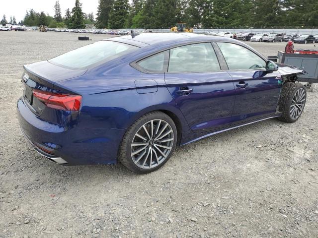 WAUCBCF5XNA005880 Audi 40 tfsi (2.0t)
