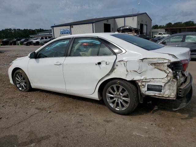 4T4BF1FK0FR473664 Toyota CAMRY LE