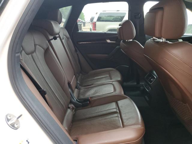 WA1BNAFY9J2098068 Audi Q5 PREMIUM
