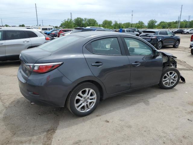 3MYDLBYV8HY186118 Toyota YARIS IA