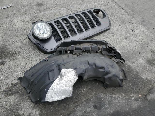 1C4HJXDG5KW535115 Jeep Wrangler