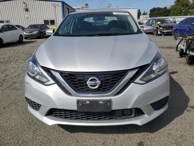 3N1AB7AP2JY215277 Nissan 2018