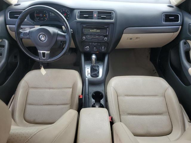 3VWLL7AJ4EM257751 Volkswagen 2014