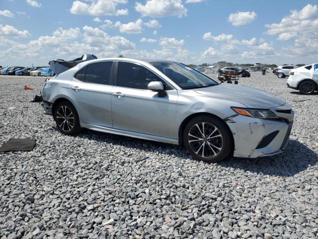 4T1B11HK3JU649038 Toyota CAMRY L