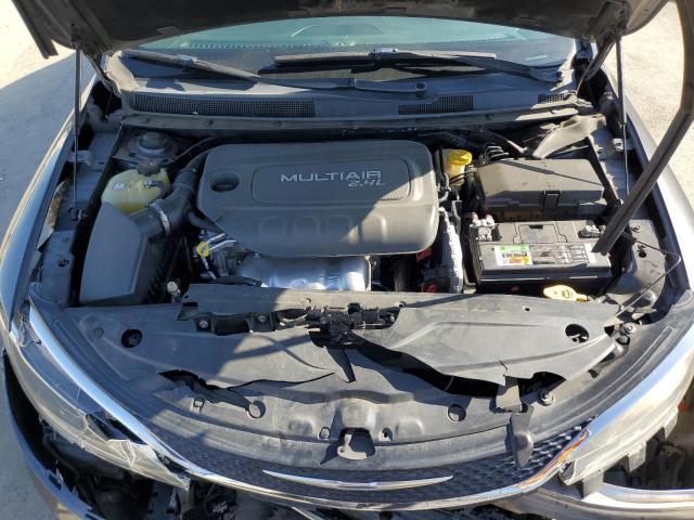1C3CCCCB2FN544311 Chrysler 2015