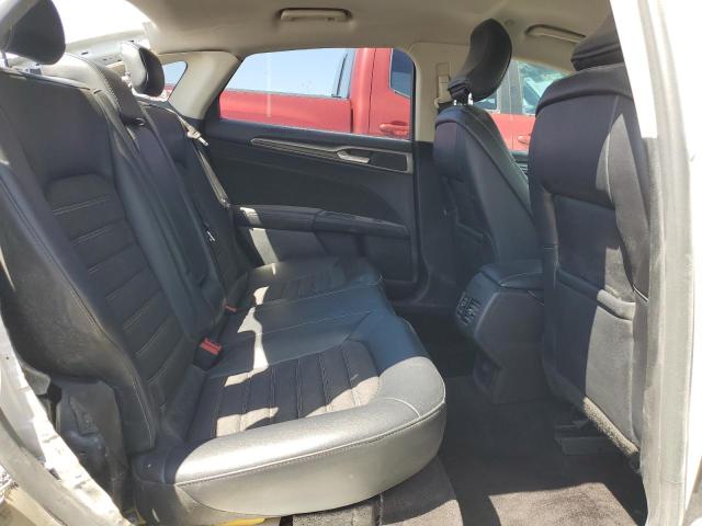 3FA6P0LU7HR230527 Ford FUSION SE