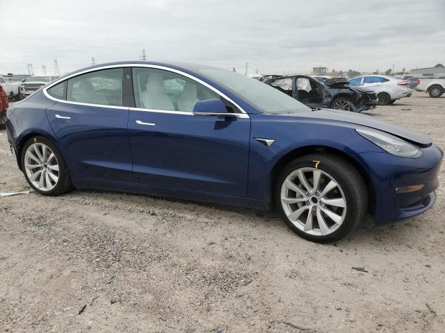 5YJ3E1EB4KF195443 Tesla MODEL 3
