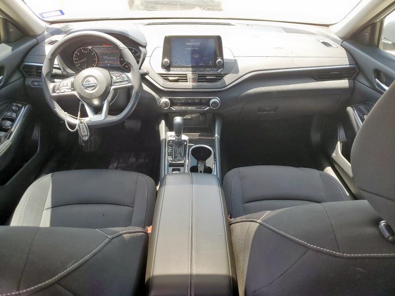1N4BL4DVXMN416889 Nissan 2021